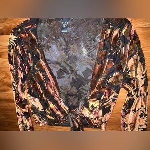 Windsor floral print tie front top multi color, sheer size M